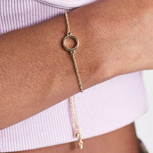 ASOS Design Bracelet with Open Circle and Twist Chain in Gold Tone​​​​